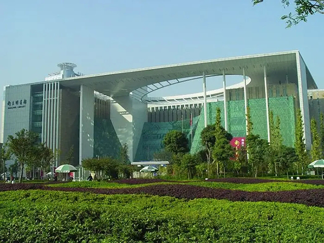 src=http___dimg02.c-ctrip.com_images_tg_755_676_322_27004f918e484fe0a72301a77d2ff396_C_770_860.jpg&refer=http___dimg02.c-ctrip.webp.jpg